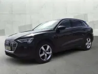Gebraucht Audi e-tron Comfort 230 kW (313 PS) 2022 Schwarz SUV