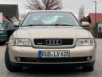 Gebraucht Audi A4 Performance 193 PS (141 kW) 2000 Gold Limousine