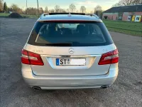 Gebraucht Mercedes E300 205 PS (150 kW) 2011 Silber Kombi