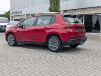 Gebraucht Peugeot 2008 Active 114 PS (83 kW) 2019 Ultimaterot SUV