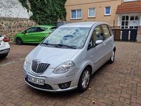 Gebraucht Lancia Musa 95 PS (69 kW) 2007 Silber Van / Kleinbus