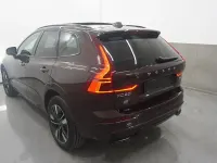 Gebraucht Volvo XC60 Plus 250 PS (183 kW) 2025 Rot SUV