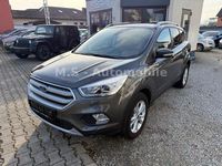 Gebraucht Ford Kuga Titanium 150 PS (110 kW) 2018 Grau SUV