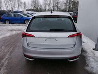Neu Skoda Scala Selection 116 PS (85 kW) 2025 Brillantsilber metallic Kleinwagen