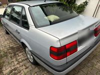 Second-hand VW Passat 90 CP (66 kW) 1996 Argintiu Berlinǎ