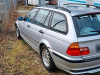 Gebraucht BMW 318 118 PS (86 kW) 2001 Silber Kombi