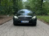 Używany Mercedes E400 Executive 340 KM (250 kW) 2018 Czarny Sedan/Limuzyna
