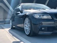 Gebraucht BMW 325 Performance 218 PS (160 kW) 2010 Schwarz Limousine