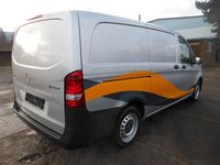 Gebraucht Mercedes Vito 102 PS (75 kW) 2020 Silber Van