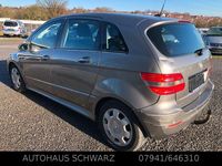 Gebraucht Mercedes B200 140 PS (102 kW) 2006 Grau Van / Kleinbus