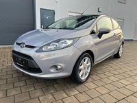 Gebraucht Ford Fiesta Champions Edition 82 PS (60 kW) 2012 Grau Kleinwagen