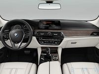 Gebraucht BMW 520 190 PS (139 kW) 2017 Mediterranblau Kombi