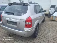 Gebraucht Hyundai Tucson GLS 175 PS (128 kW) 2005 Silber SUV