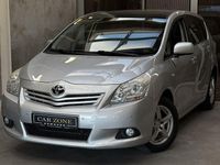 Gebraucht Toyota Verso Edition 147 PS (108 kW) 2011 Silber Van / Kleinbus
