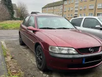 Gebraucht Opel Vectra 115 PS (84 kW) 1997 Rot Limousine