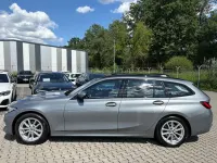 Gebraucht BMW 318 156 PS (114 kW) 2024 Grau Kombi