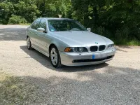 Gebraucht BMW 525 M Sport 192 PS (141 kW) 2001 Silber Limousine