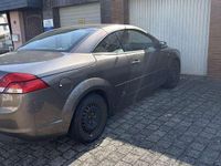 Gebraucht Ford Focus Cabriolet Titanium 136 PS (100 kW) 2008 Braun Cabrio