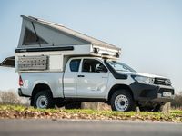 Gebraucht Toyota HiLux 150 PS (110 kW) 2020 Weiß Pickup