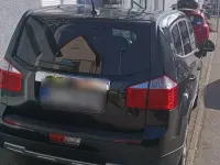 Gebraucht Chevrolet Orlando 141 PS (103 kW) 2012 Schwarz Van / Kleinbus