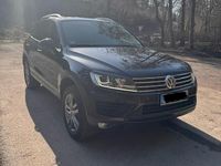 Gebraucht VW Touareg Terrain Tech 262 PS (192 kW) 2016 Schwarz SUV