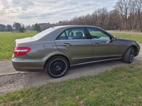 Gebraucht Mercedes E350 Avantgarde 272 PS (200 kW) 2010 Beige Limousine