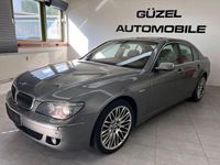 Gebraucht BMW 750 Sport Line 367 PS (269 kW) 2006 Grau Limousine