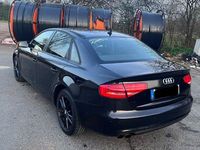 Gebraucht Audi A4 Ambiente 120 PS (88 kW) 2013 Schwarz Limousine