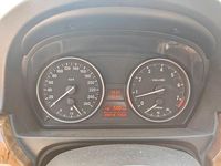 Gebraucht BMW 325 218 PS (160 kW) 2008 Schwarz Kombi