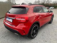 Gebraucht Mercedes GLA220 StreetStyle 170 PS (125 kW) 2015 Rot SUV