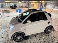 Gebraucht Smart ForTwo Cabrio Brabus 90 PS (66 kW) 2017 Weiß Cabrio