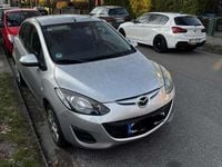 Gebraucht Mazda 2 Center-Line 102 PS (75 kW) 2011 Grau Kleinwagen