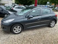 Gebraucht Peugeot 207 Active 73 PS (53 kW) 2012 Grau Limousine