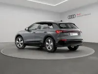 Nowe Audi Q4 e-tron Sport 150 kW (204 KM) 2026 Szary SUV