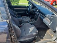 Second-hand Audi A4 150 CP (110 kW) 1999 Albastru Break