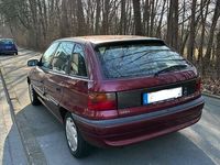 Gebraucht Opel Astra 75 PS (55 kW) 1997 Rot Limousine