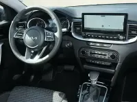 Usado Kia Ceed 140 CV (102 kW) 2025 Gris Utilitario