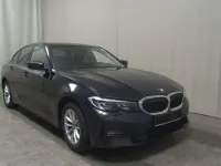Gebraucht BMW 318 Advantage 150 PS (110 kW) 2021 Schwarz Limousine