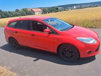 Usata Ford Focus 101 CV (74 kW) 2014 Rosso Station wagon