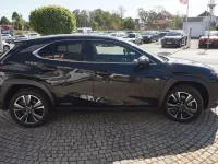 Gebraucht Lexus UX 250h 184 PS (135 kW) 2021 Schwarz SUV