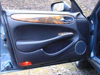 Gebraucht Jaguar XJR 363 PS (266 kW) 2001 Grau Limousine