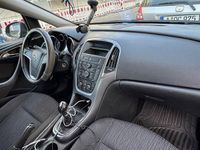 Gebraucht Opel Astra 101 PS (74 kW) 2013 Schwarz Kombi