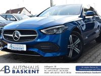 Gebraucht Mercedes C300e Avantgarde 313 PS (230 kW) 2024 Blau Limousine