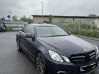 Gebraucht Mercedes E250 204 PS (150 kW) 2011 Blau Coupé