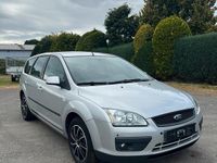 Gebraucht Ford Focus 125 PS (91 kW) 2007 Silber Kombi