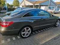 Gebraucht Mercedes E350 231 PS (169 kW) 2010 Beige Coupé