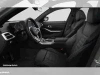 Gebraucht BMW 330 258 PS (189 kW) 2025 Grau (dravitgrau) Limousine