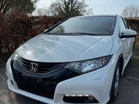 Gebraucht Honda Civic 120 PS (88 kW) 2015 Weiß Limousine