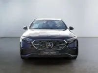 Gebraucht Mercedes E300 AMG 313 PS (230 kW) 2025 Schwarz Limousine