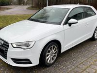 Gebraucht Audi A3 Attraction 122 PS (89 kW) 2014 Weiß Kleinwagen